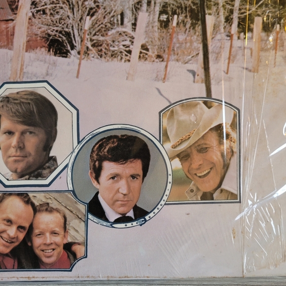 Christmas Country Style Vinyl LP - Various Artists Capitol Records - Picture 11 of 16